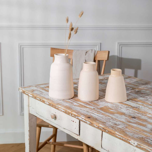 Vase Braga en terre cuite artisanal, vue principale - Flowrette